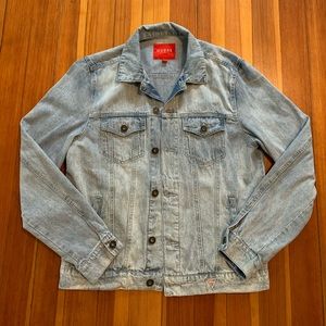 NWOT Guess Lightwash Jean Jacket